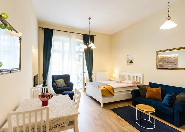 Vintage Sebastiana *